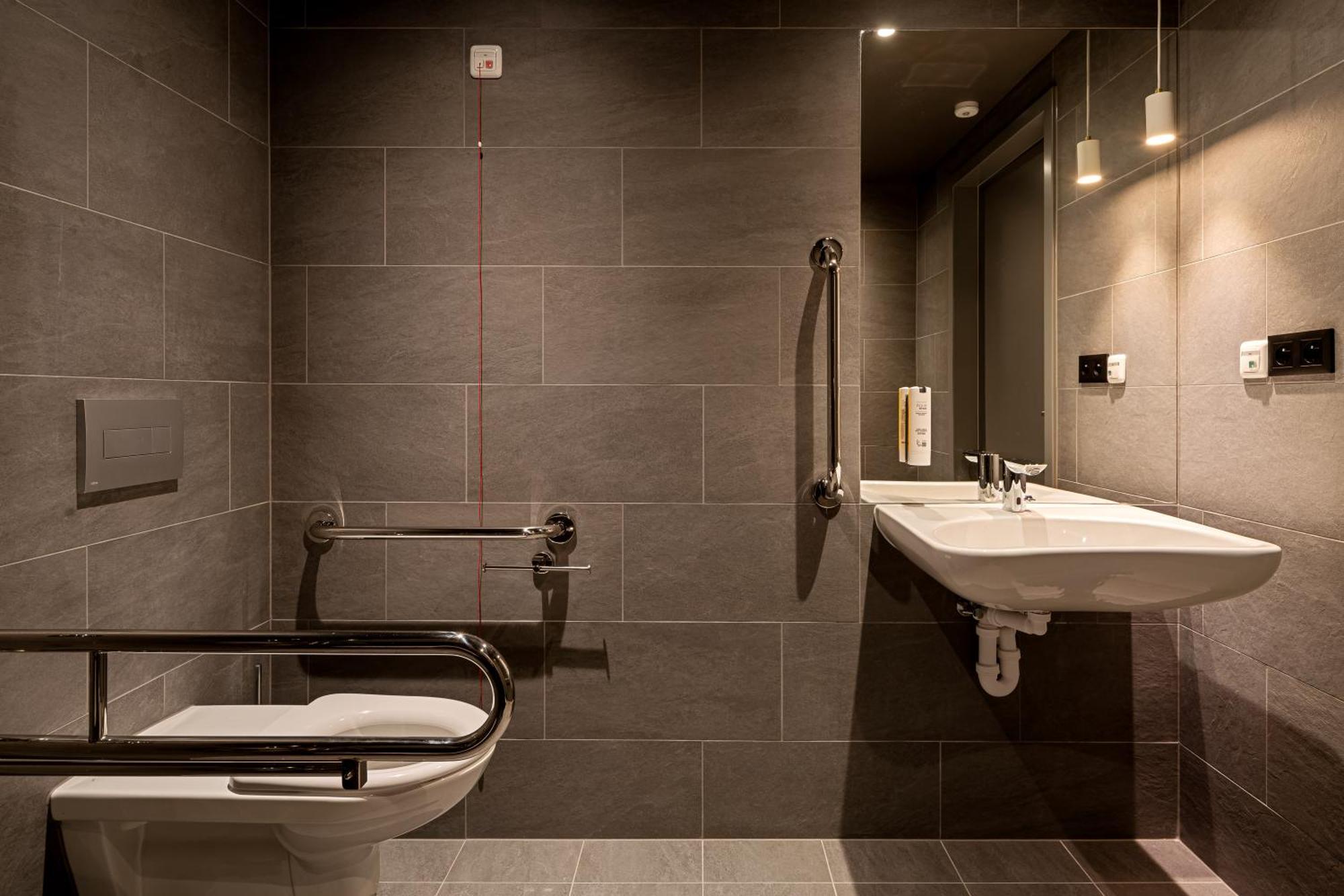 Zleep Hotel Praga Esterno foto